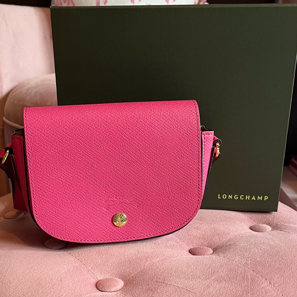 Longchamp Épure crossbody saddle bag in pink